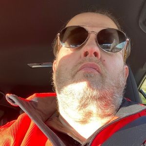 Meet your Posher, Johnny